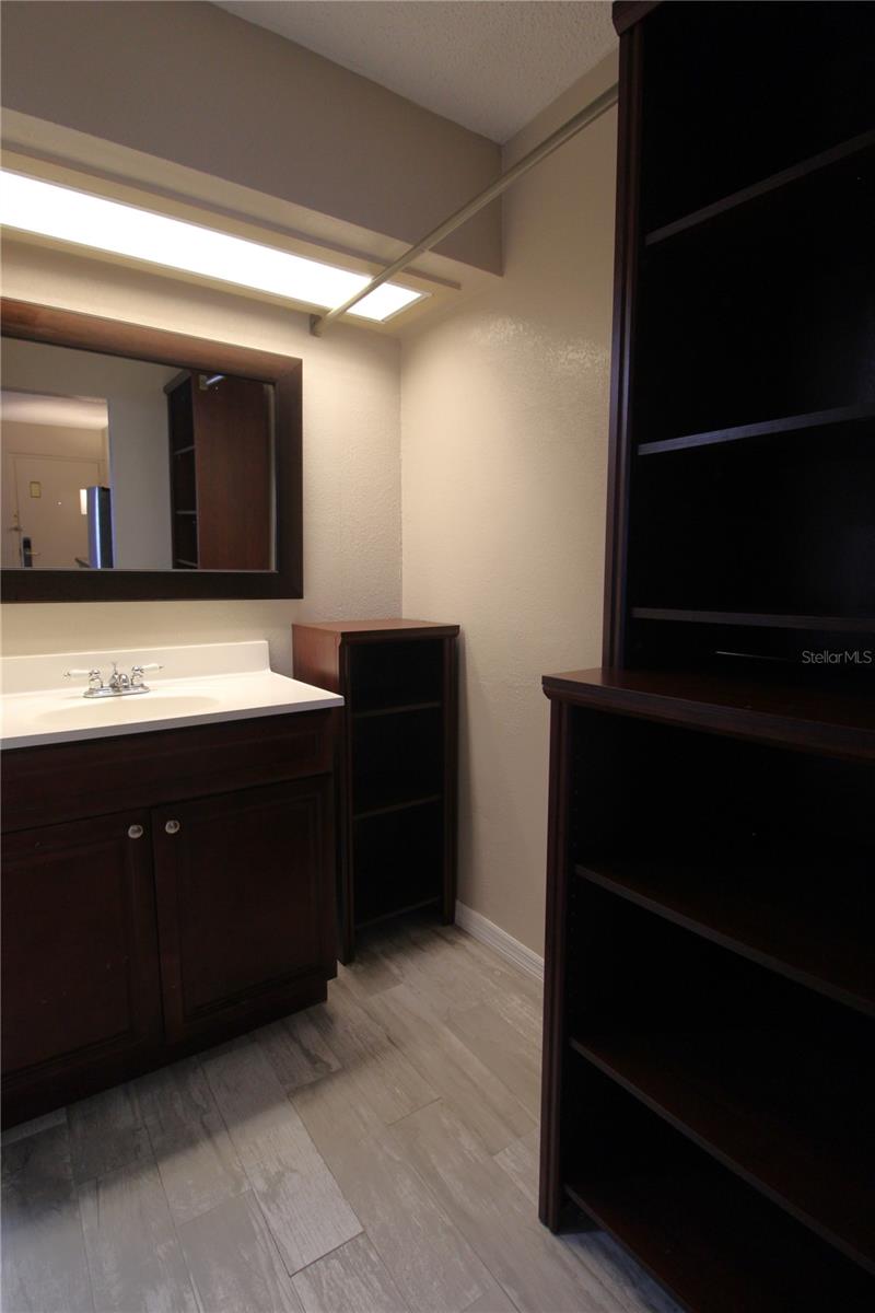 7150 N TAMIAMI TRL #C226, SARASOTA, FL, 34243