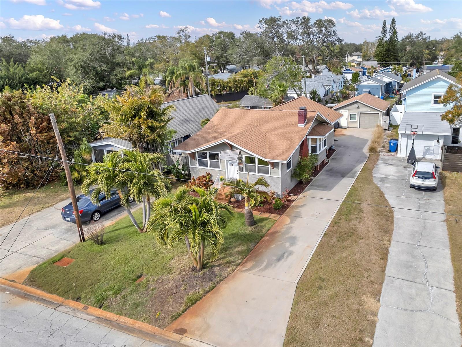 1161 35TH AVE N, ST PETERSBURG, FL, 33704