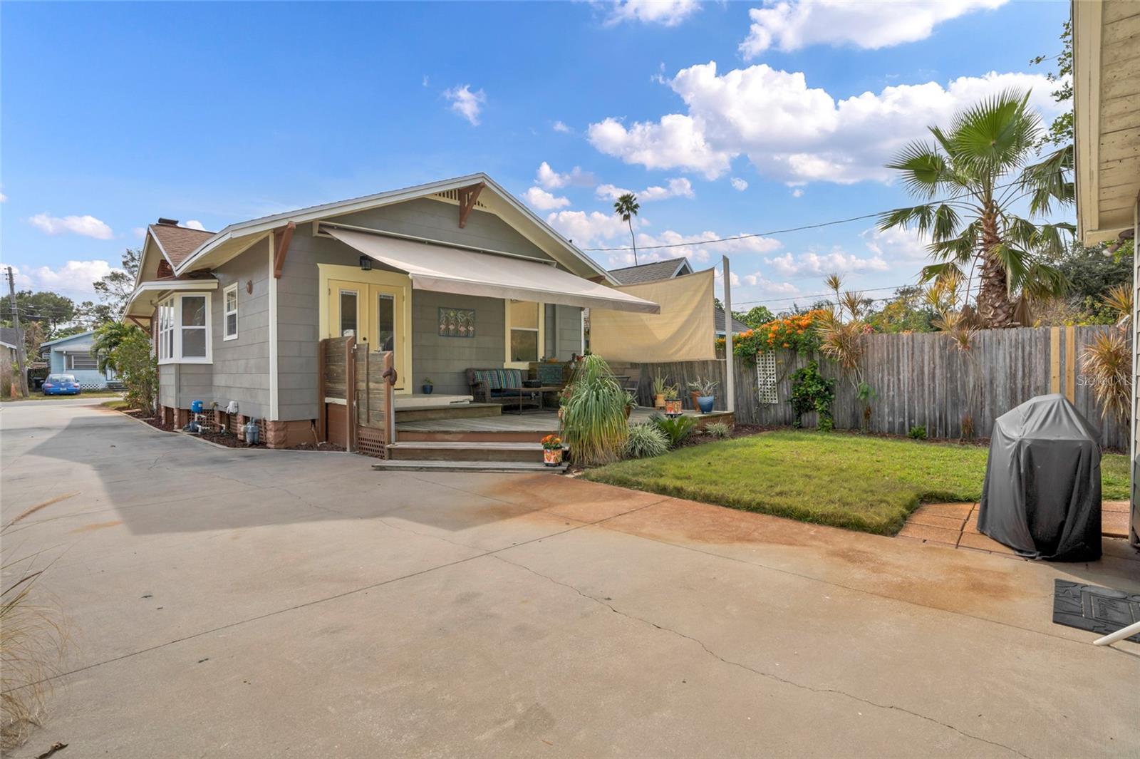 1161 35TH AVE N, ST PETERSBURG, FL, 33704