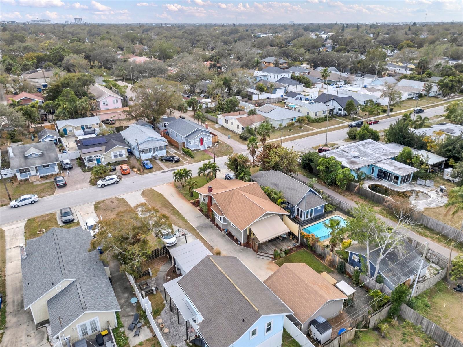 1161 35TH AVE N, ST PETERSBURG, FL, 33704