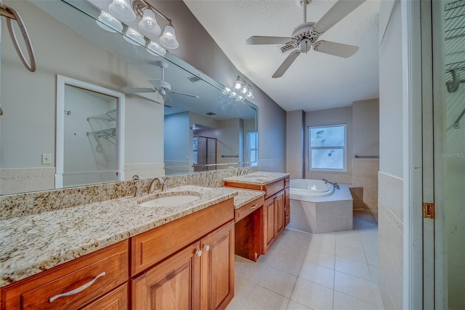 1112 WOODCREST AVE, SAFETY HARBOR, FL, 34695