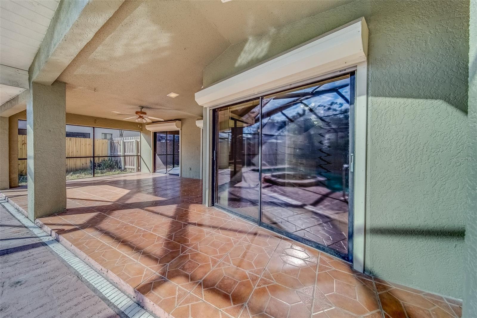 1112 WOODCREST AVE, SAFETY HARBOR, FL, 34695