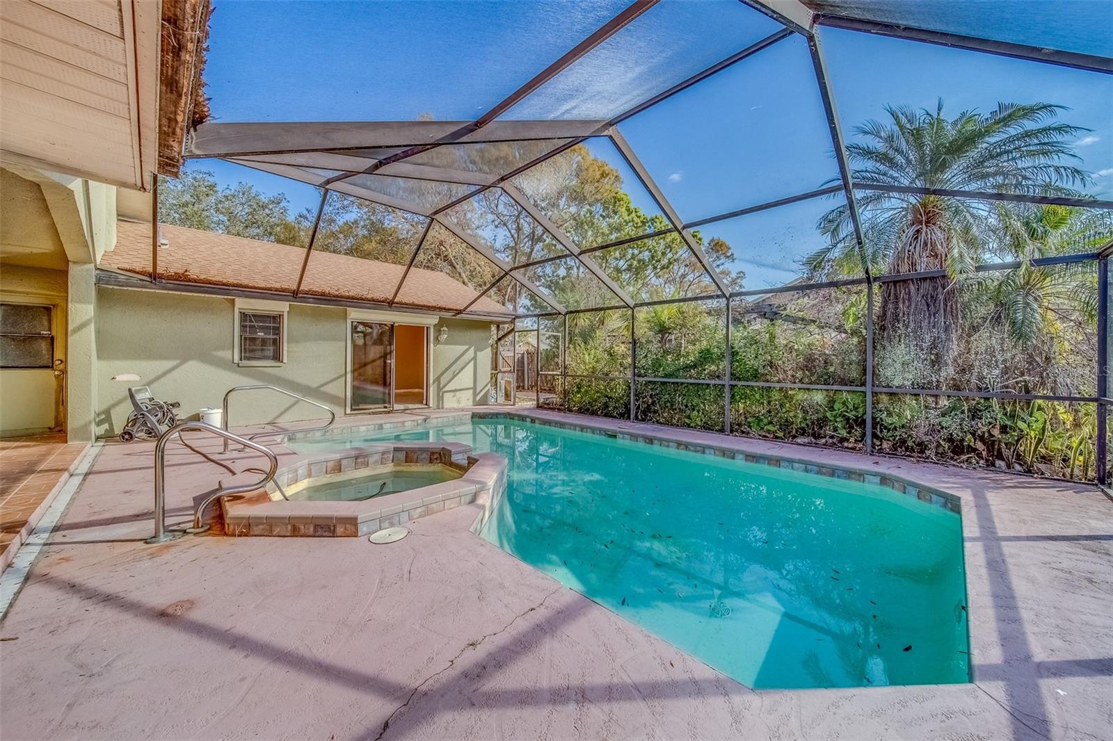1112 WOODCREST AVE, SAFETY HARBOR, FL, 34695