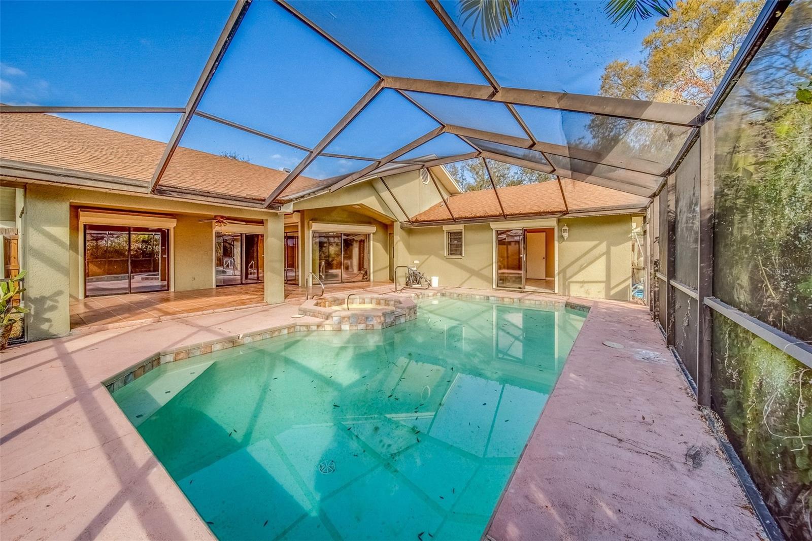 1112 WOODCREST AVE, SAFETY HARBOR, FL, 34695