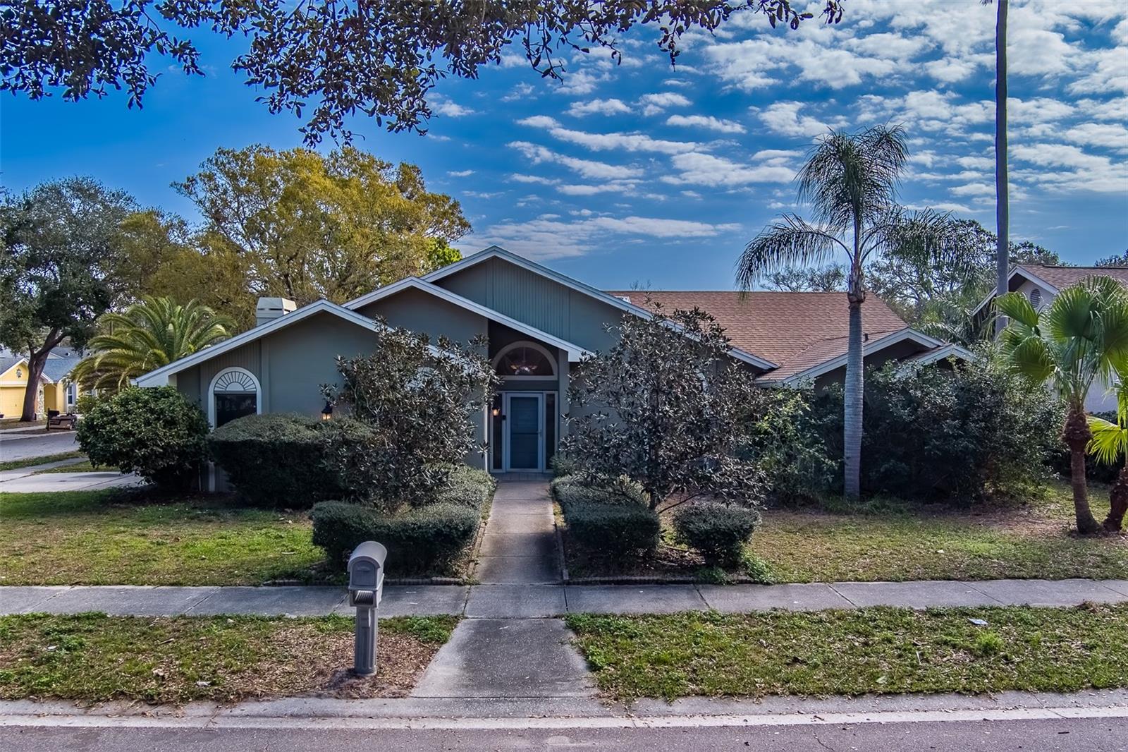1112 WOODCREST AVE, SAFETY HARBOR, FL, 34695