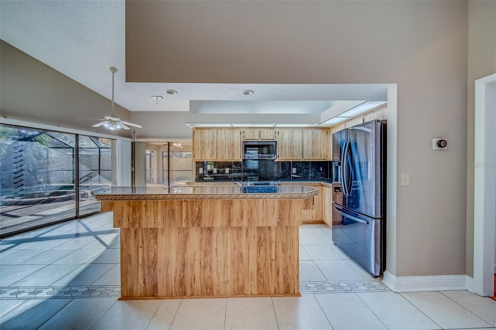1112 WOODCREST AVE, SAFETY HARBOR, FL, 34695