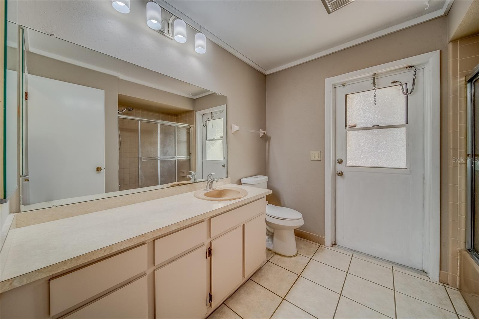 1112 WOODCREST AVE, SAFETY HARBOR, FL, 34695
