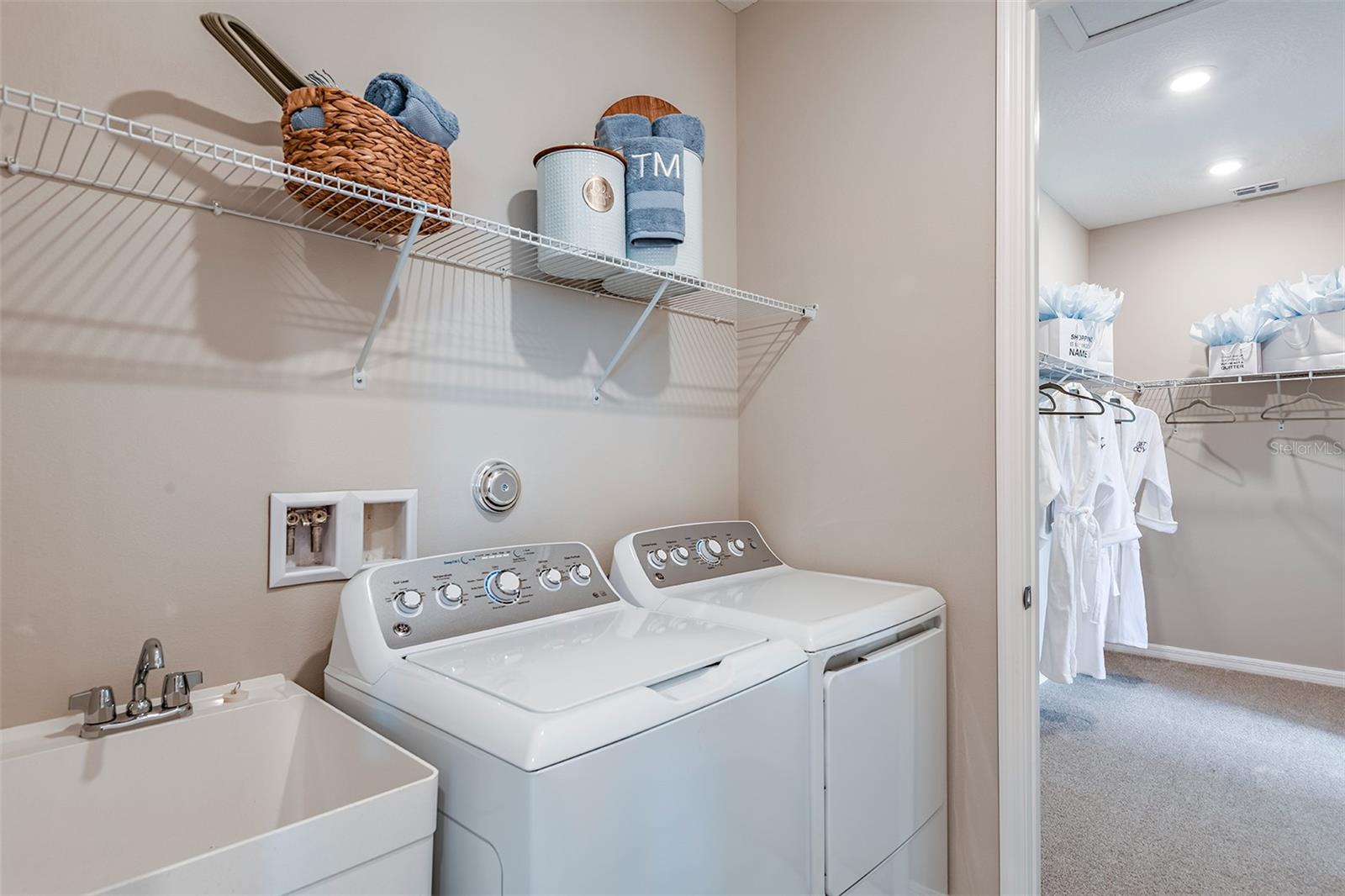 710 SKY SHADE DR, APOLLO BEACH, FL, 33572