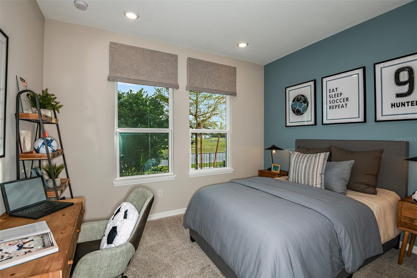 710 SKY SHADE DR, APOLLO BEACH, FL, 33572