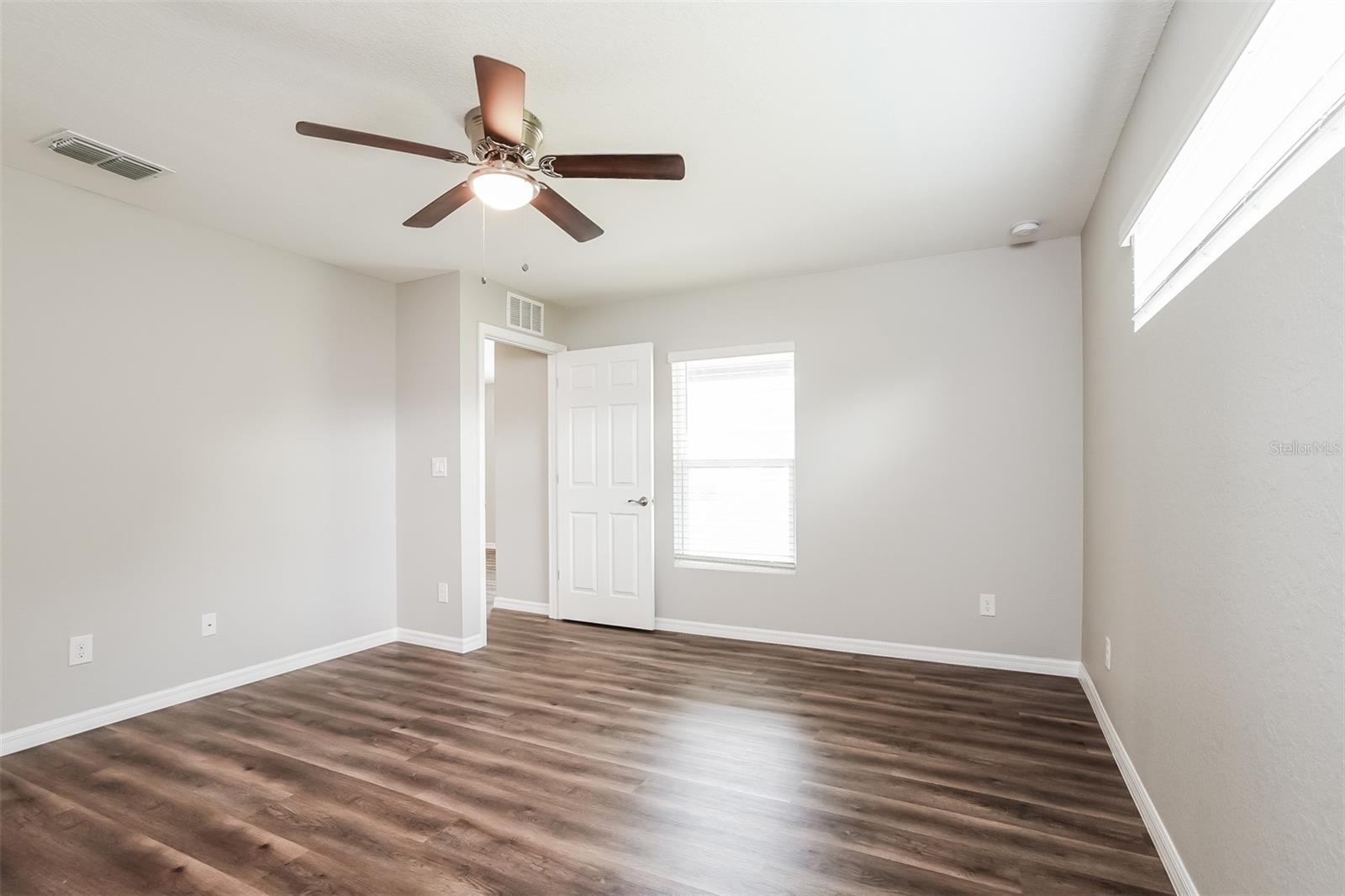 1125 NE 18TH TER, CAPE CORAL, FL, 33909