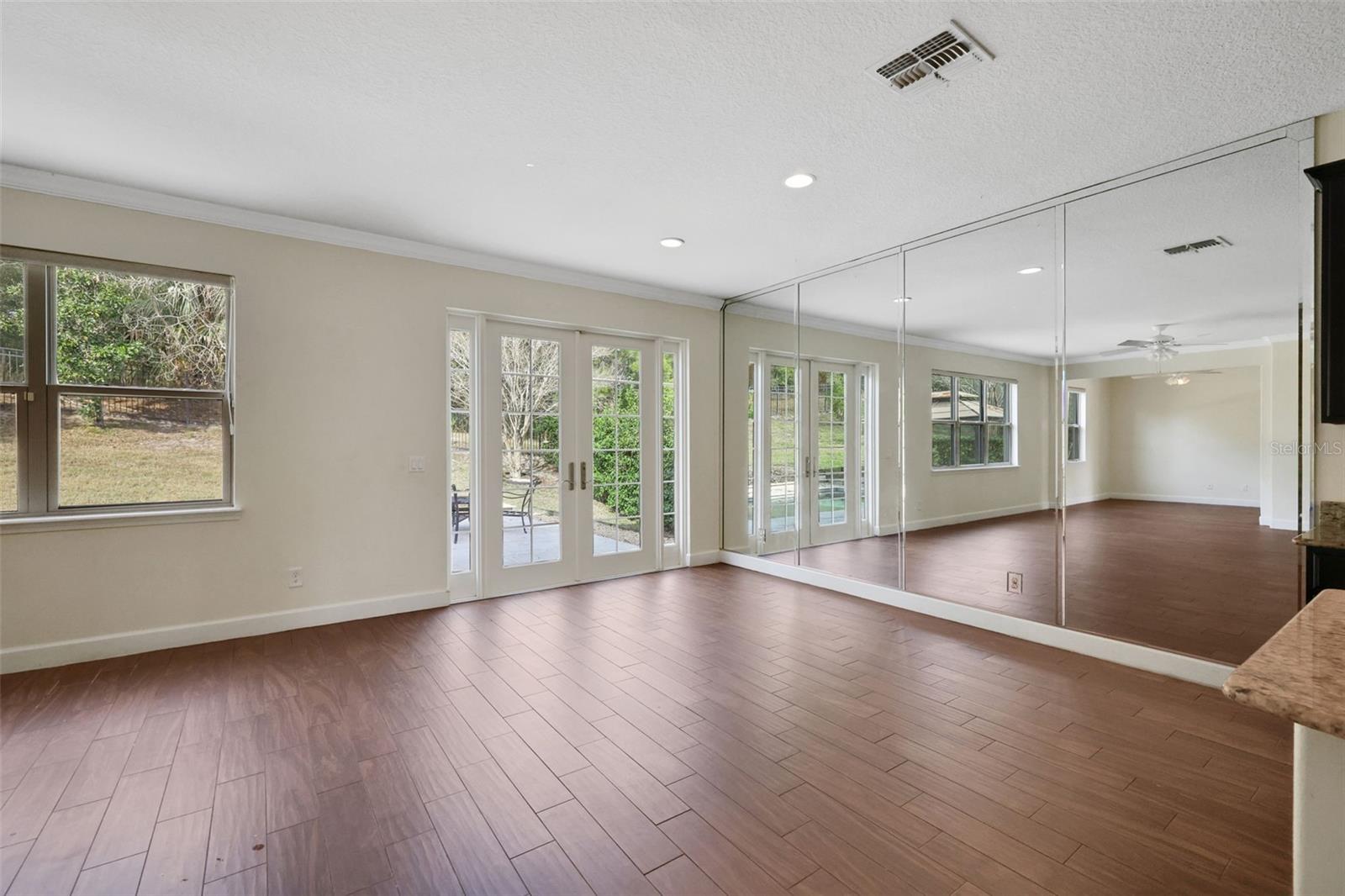 30138 LOSINO CV, MOUNT DORA, FL, 32757