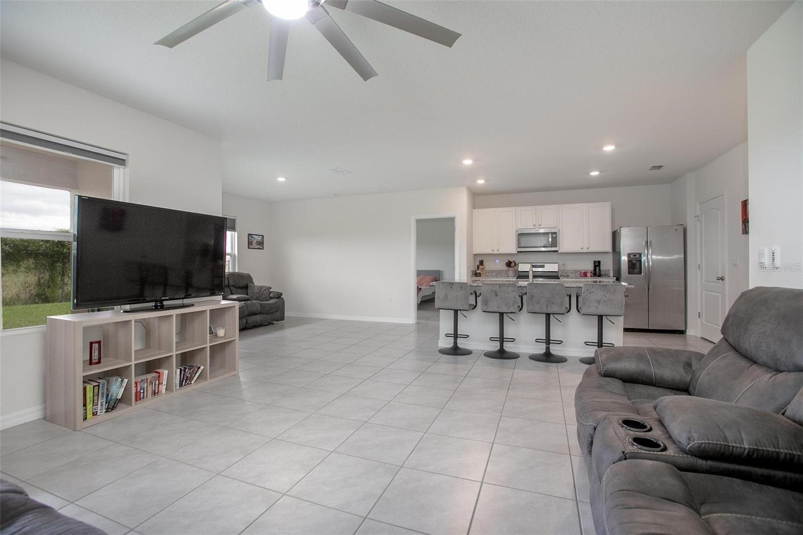 523 LAZIO CIR, DEBARY, FL, 32713