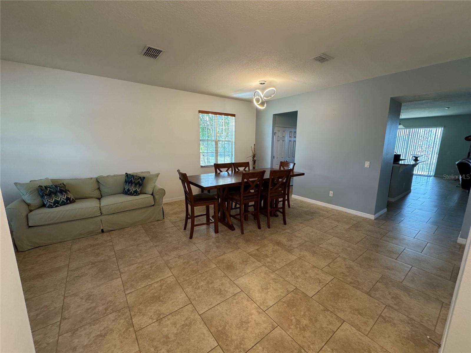 922 CAVAN DR, APOPKA, FL, 32703