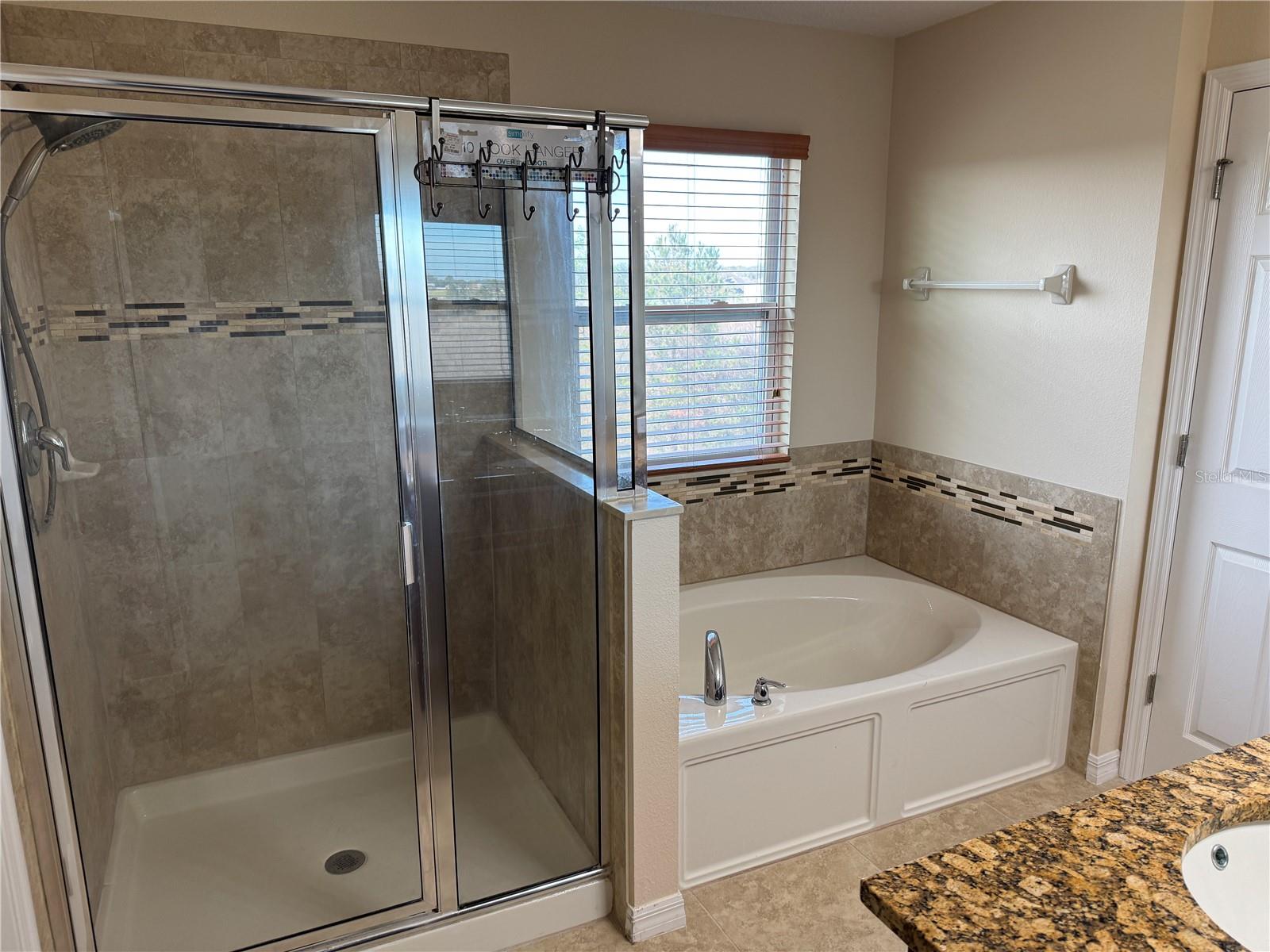 922 CAVAN DR, APOPKA, FL, 32703