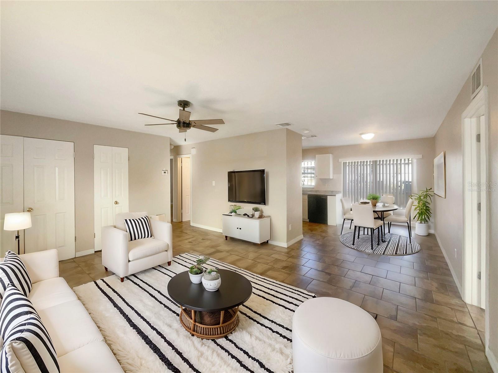 1490 LAKE OPAL DR, APOPKA, FL, 32703