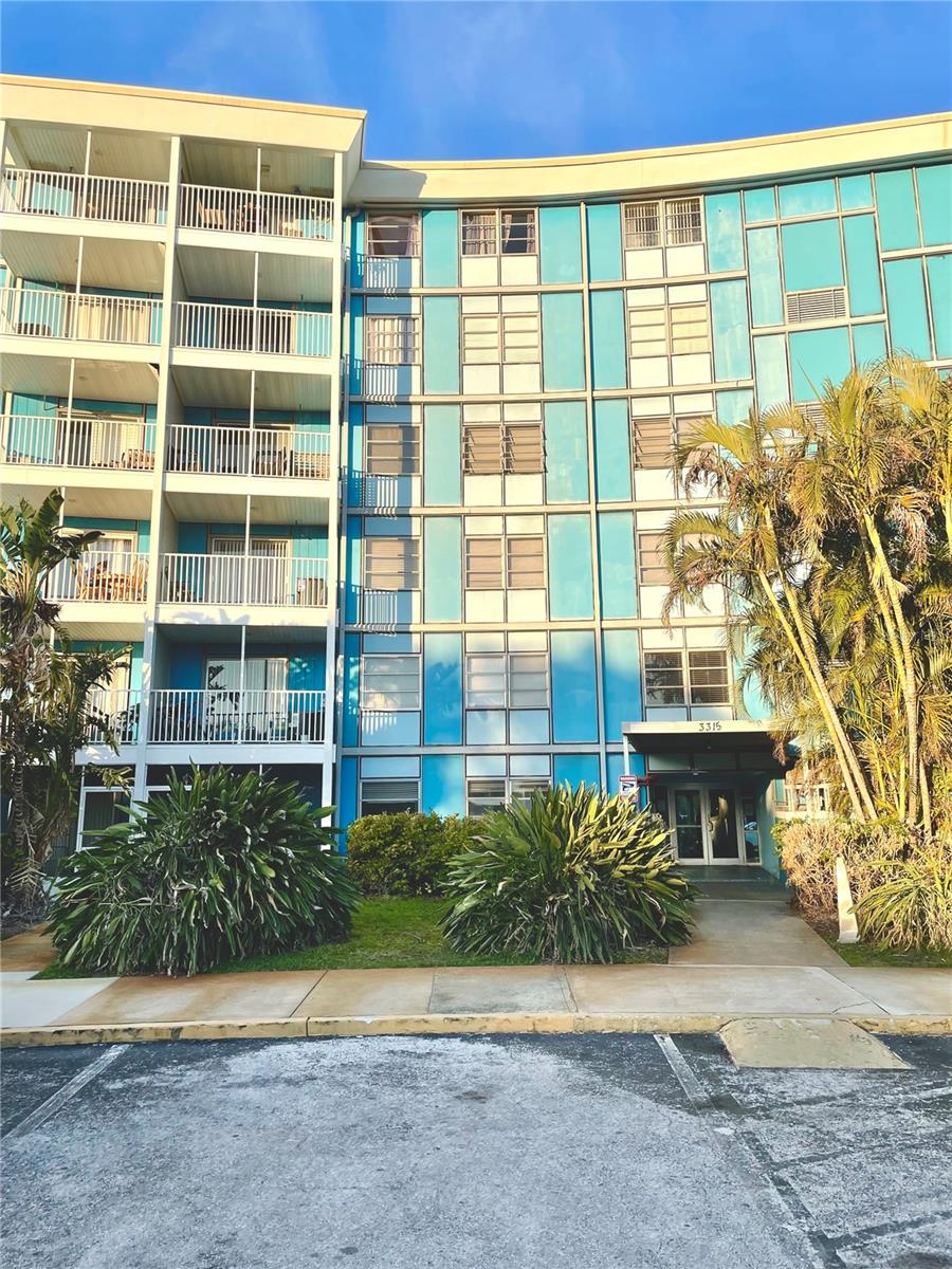 3315 58TH AVE S #304, ST PETERSBURG, FL, 33712