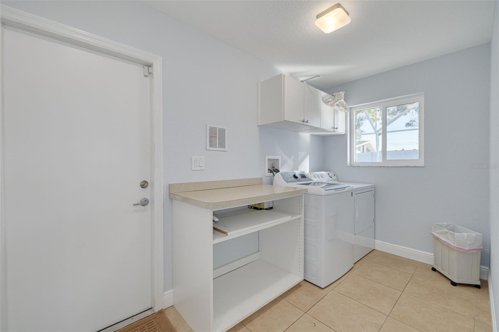 2308 VICTORY AVE, LARGO, FL, 33770