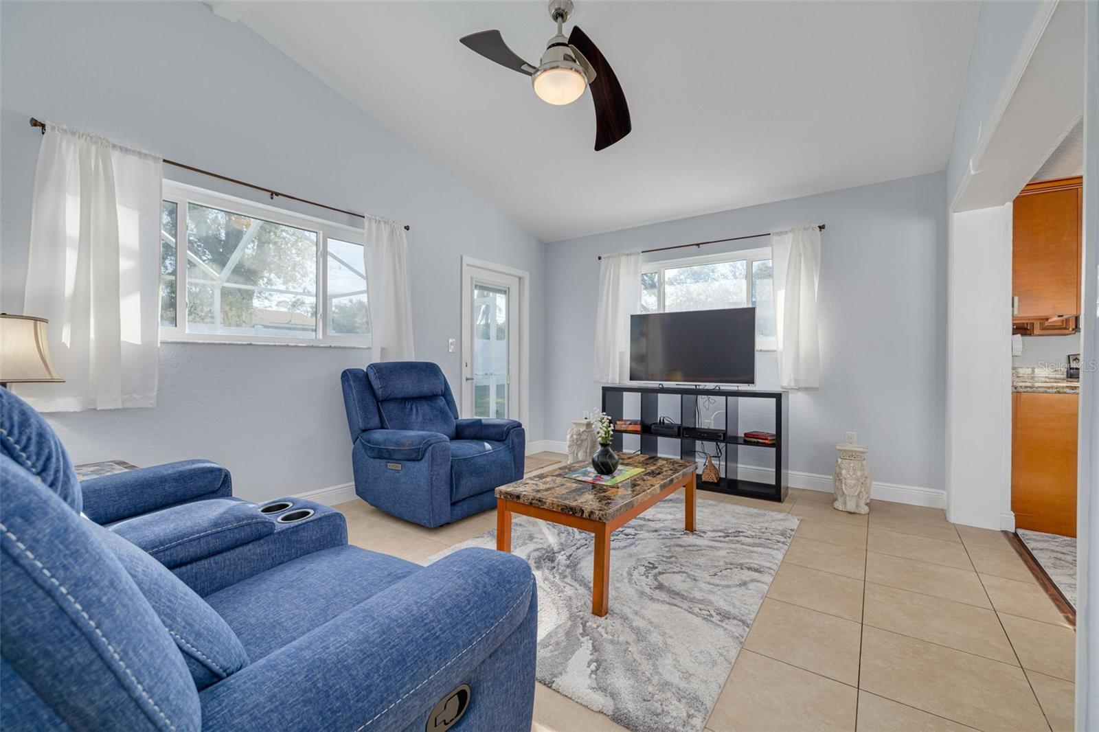 2308 VICTORY AVE, LARGO, FL, 33770