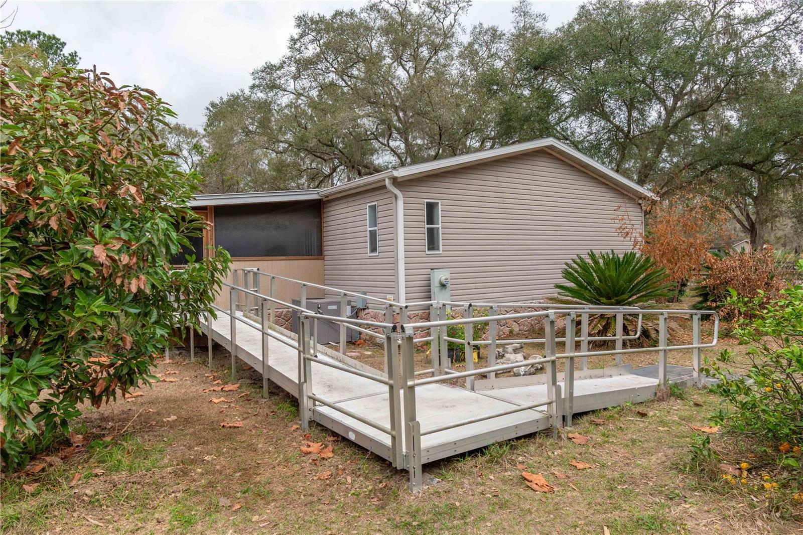14040 NE 151 TER, FORT MC COY, FL, 32134