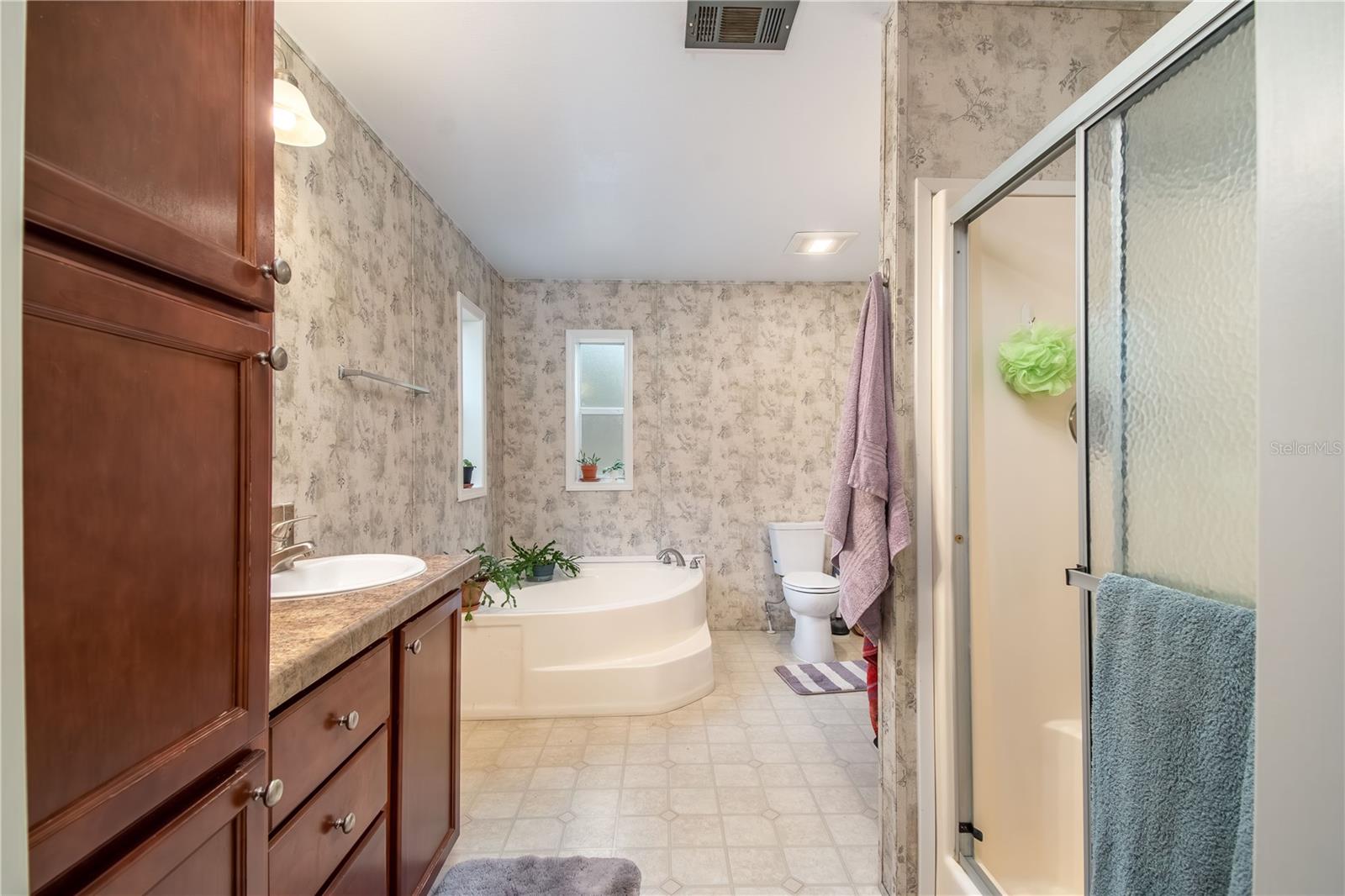 14040 NE 151 TER, FORT MC COY, FL, 32134