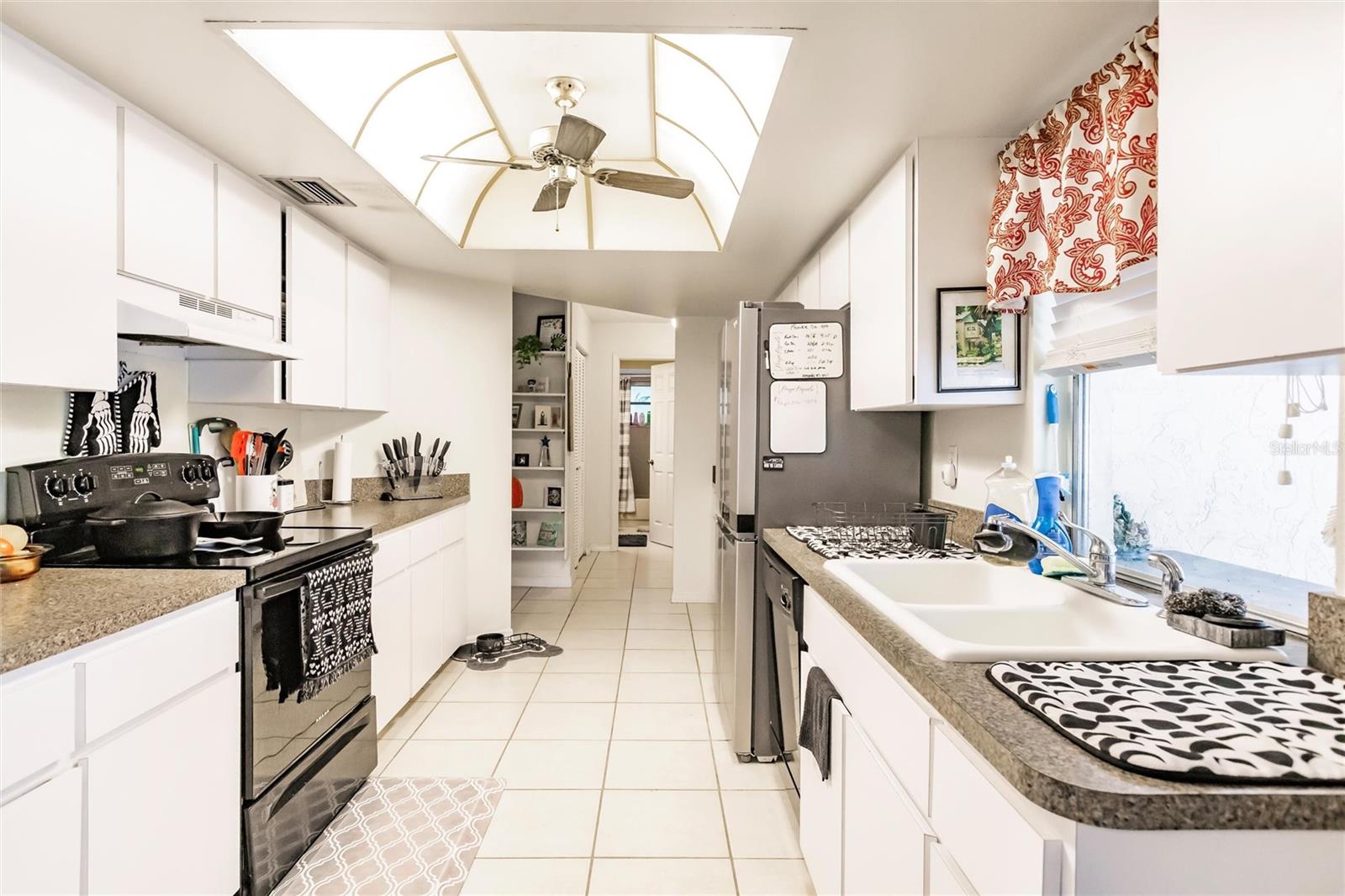 2455 PELLAM BLVD, PORT CHARLOTTE, FL, 33948