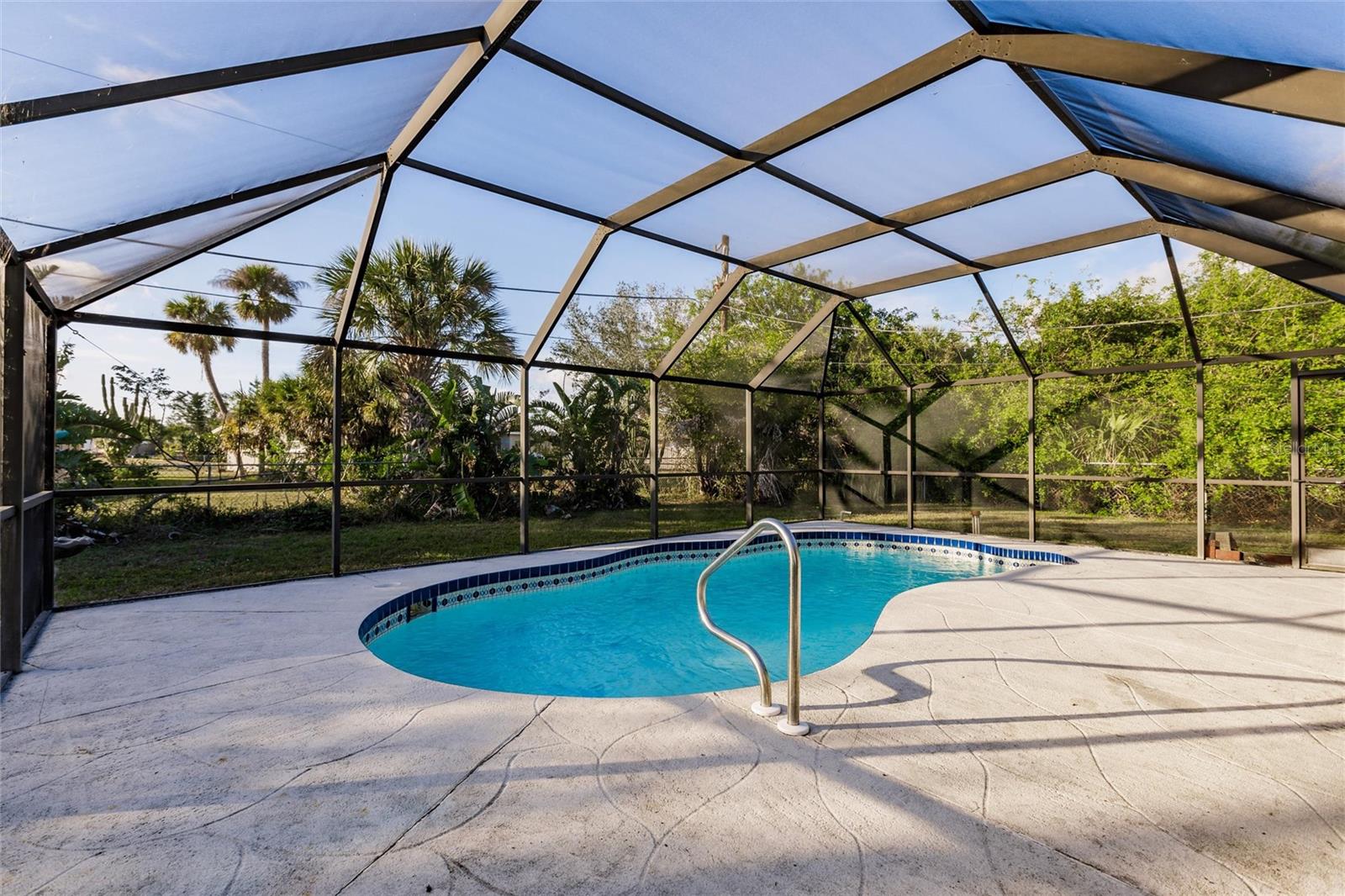 2455 PELLAM BLVD, PORT CHARLOTTE, FL, 33948