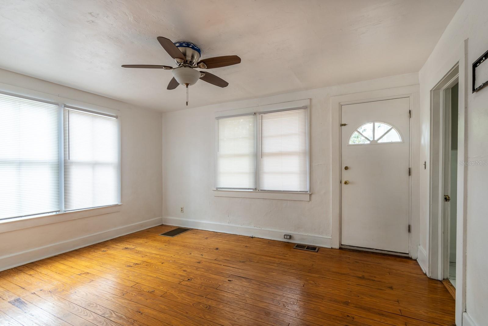 2523 NW 6TH ST #3, GAINESVILLE, FL, 32609