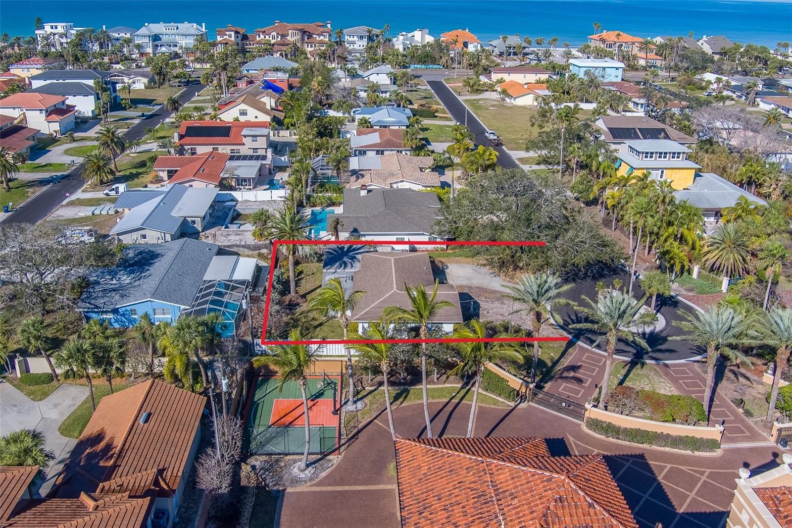 114 18TH ST, BELLEAIR BEACH, FL, 33786