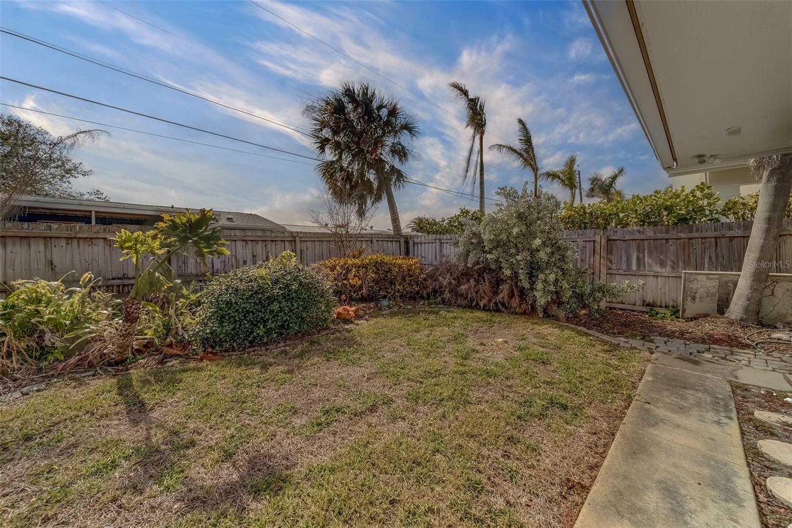 114 18TH ST, BELLEAIR BEACH, FL, 33786