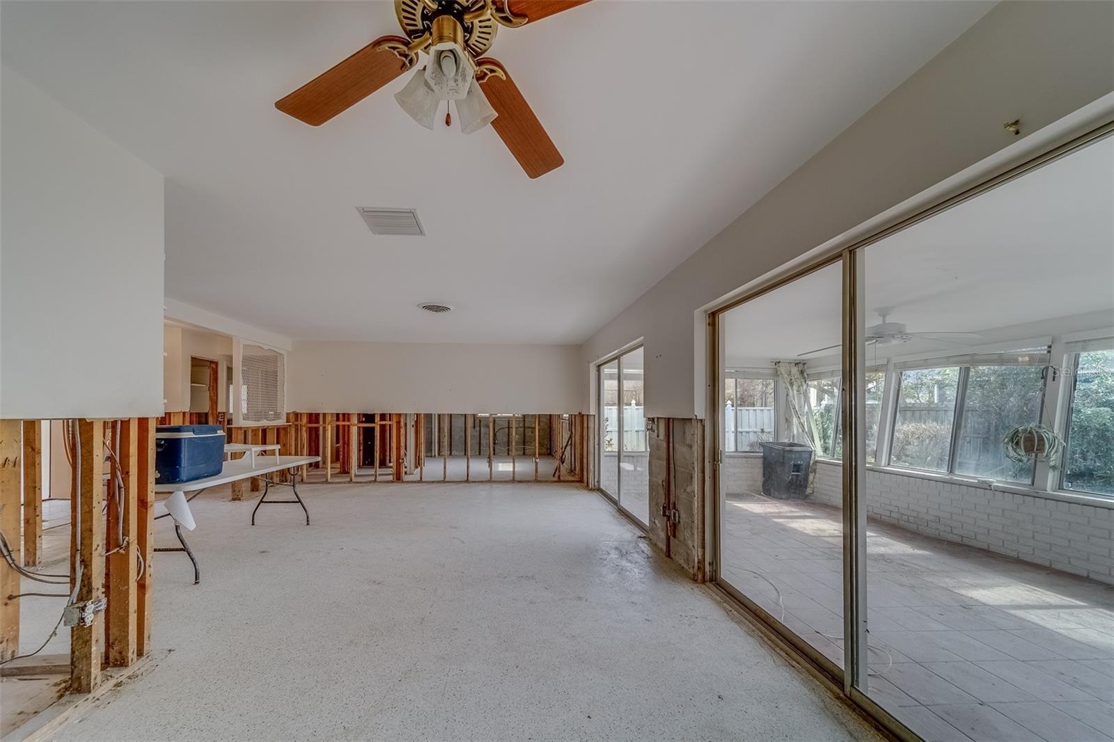 114 18TH ST, BELLEAIR BEACH, FL, 33786
