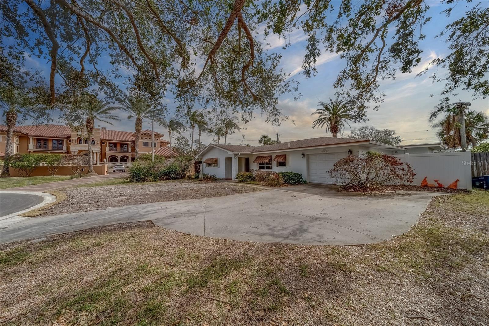114 18TH ST, BELLEAIR BEACH, FL, 33786