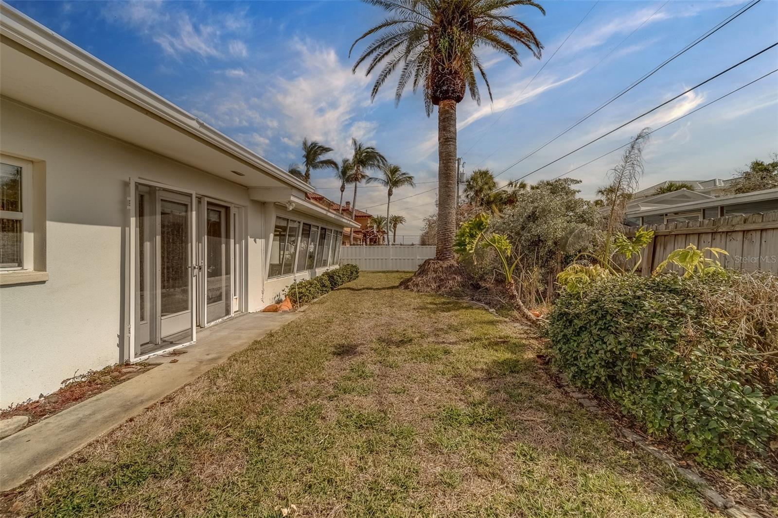 114 18TH ST, BELLEAIR BEACH, FL, 33786