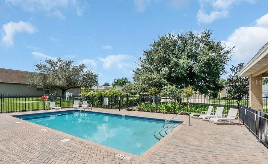 1111 KNIGHTSBRIDGE CIR, DAVENPORT, FL, 33896