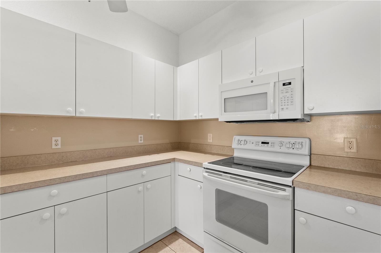 1577 RED OAK LN, PORT CHARLOTTE, FL, 33948