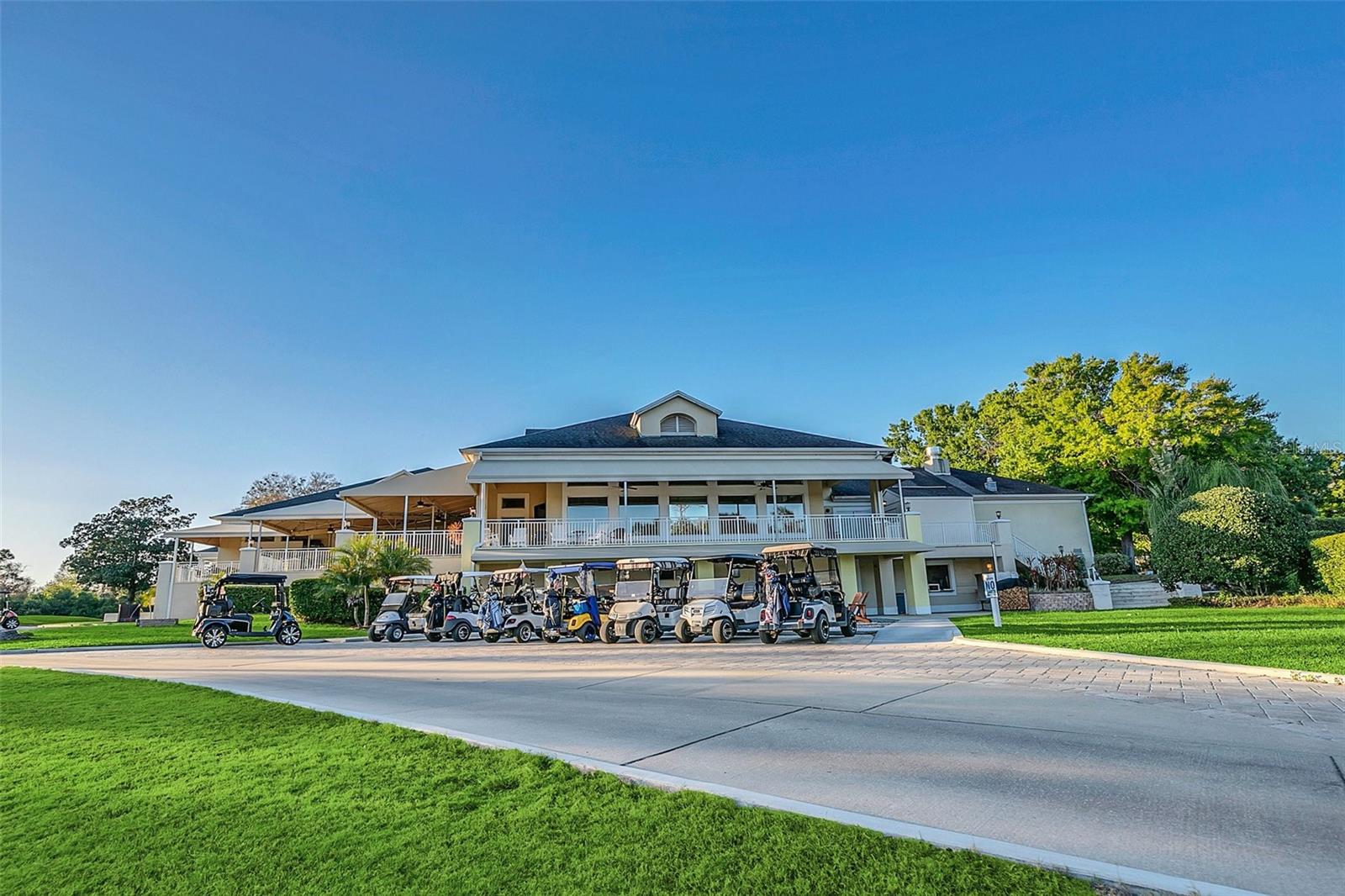 340 PLANTATION CLUB DR, DEBARY, FL, 32713