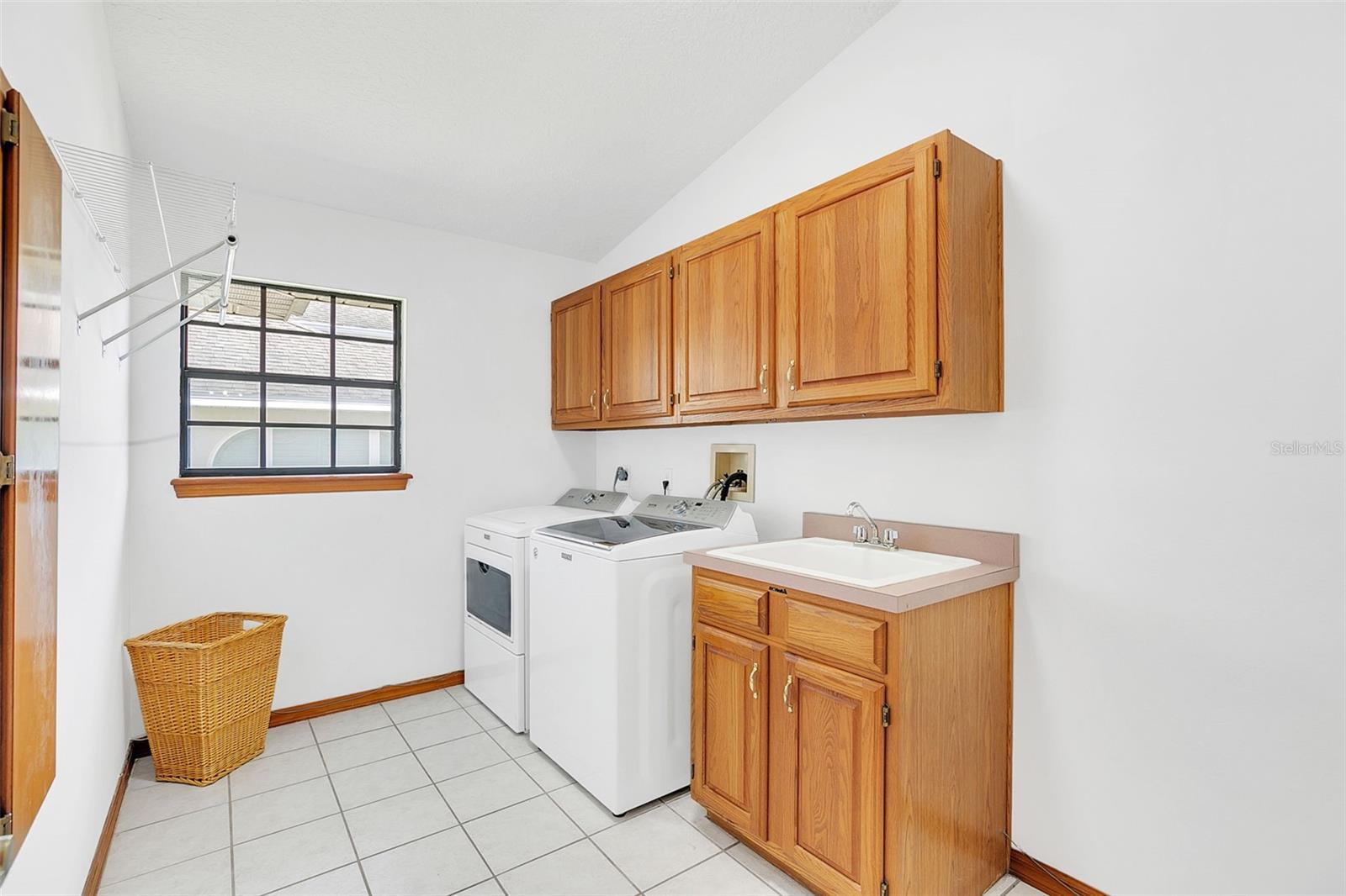 340 PLANTATION CLUB DR, DEBARY, FL, 32713