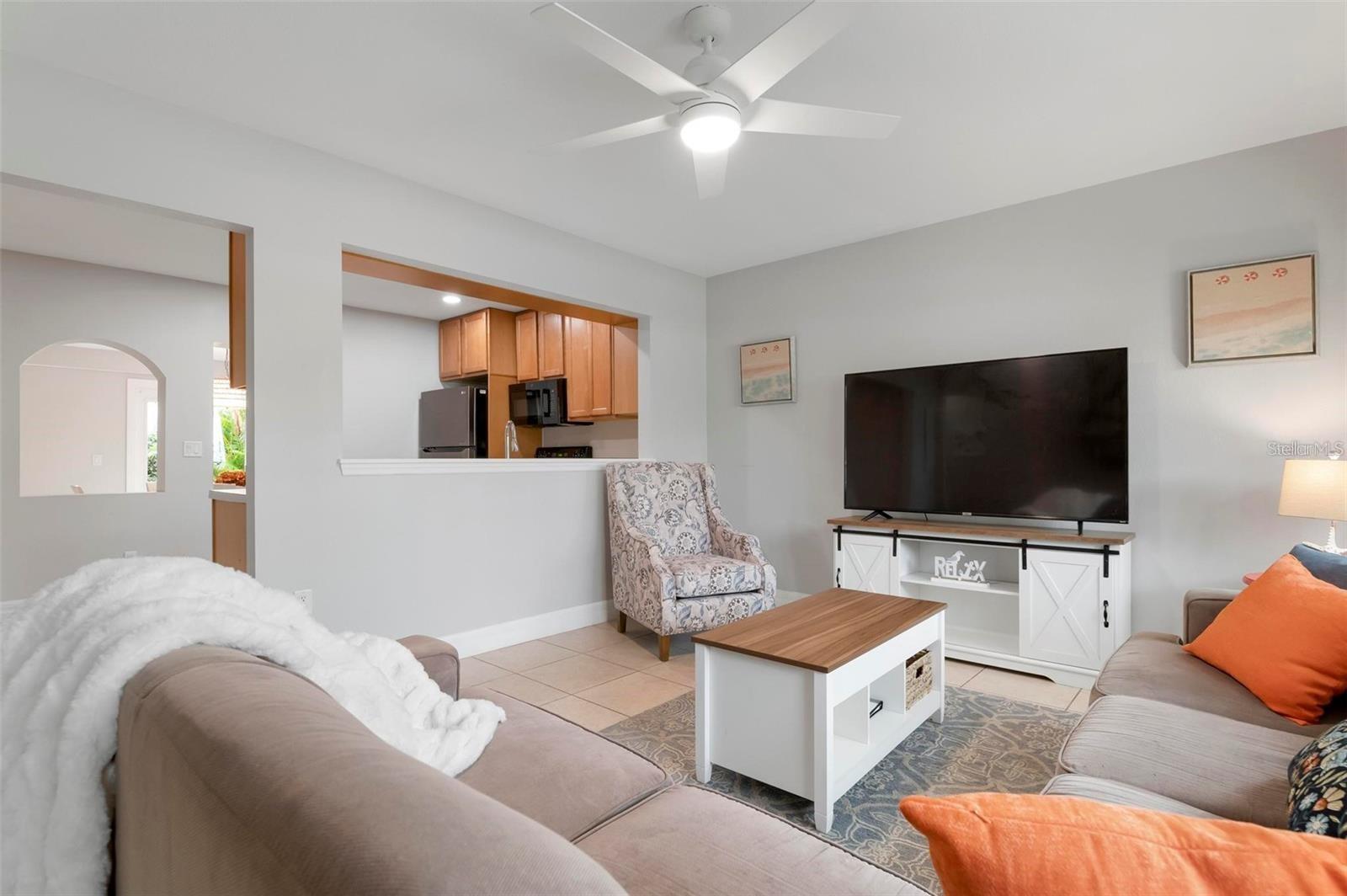 2202 HYDE PARK ST, SARASOTA, FL, 34239