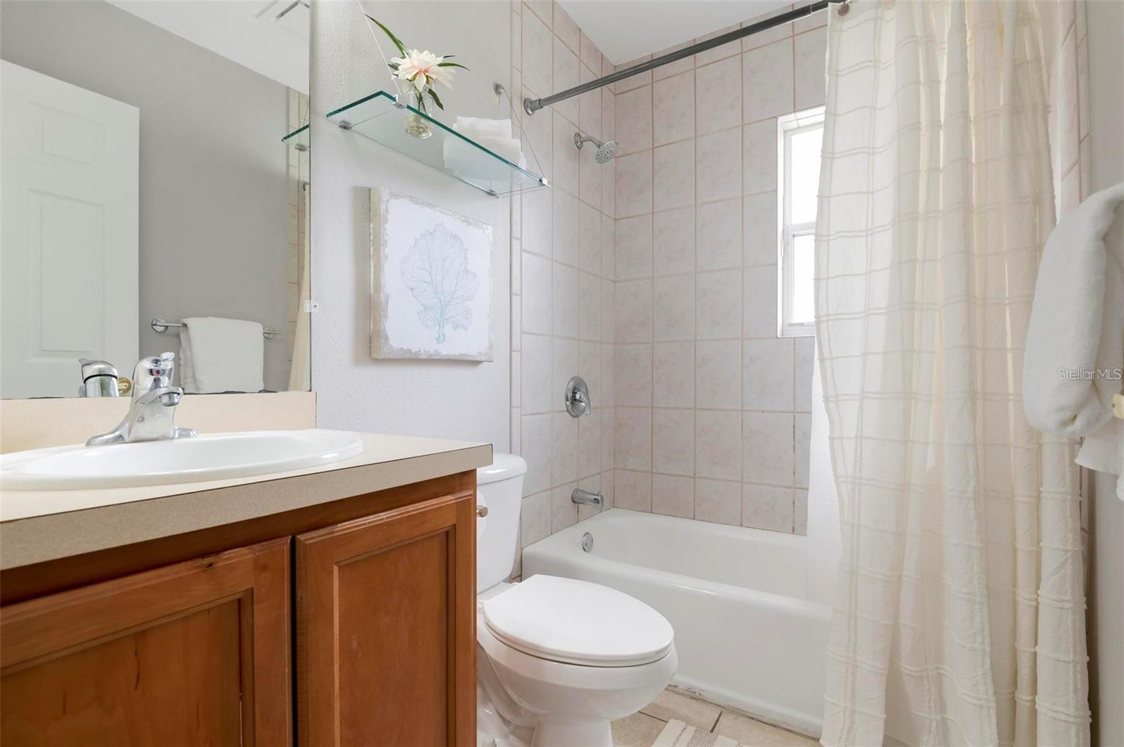2202 HYDE PARK ST, SARASOTA, FL, 34239
