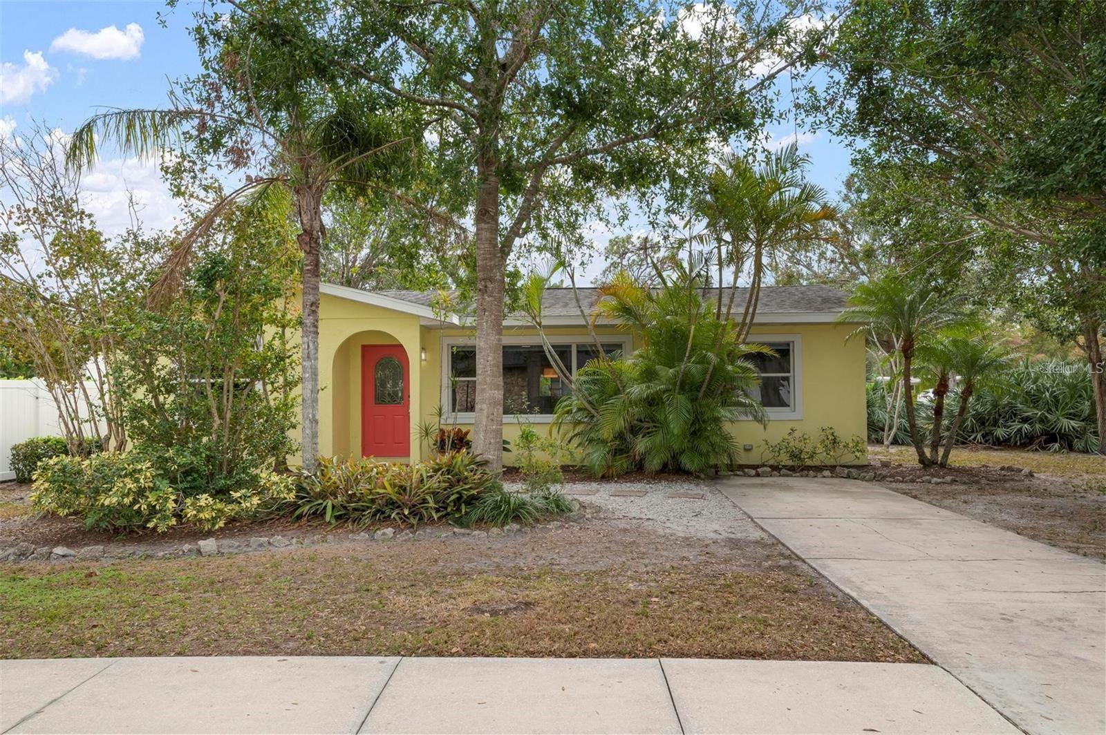 2202 HYDE PARK ST, SARASOTA, FL, 34239