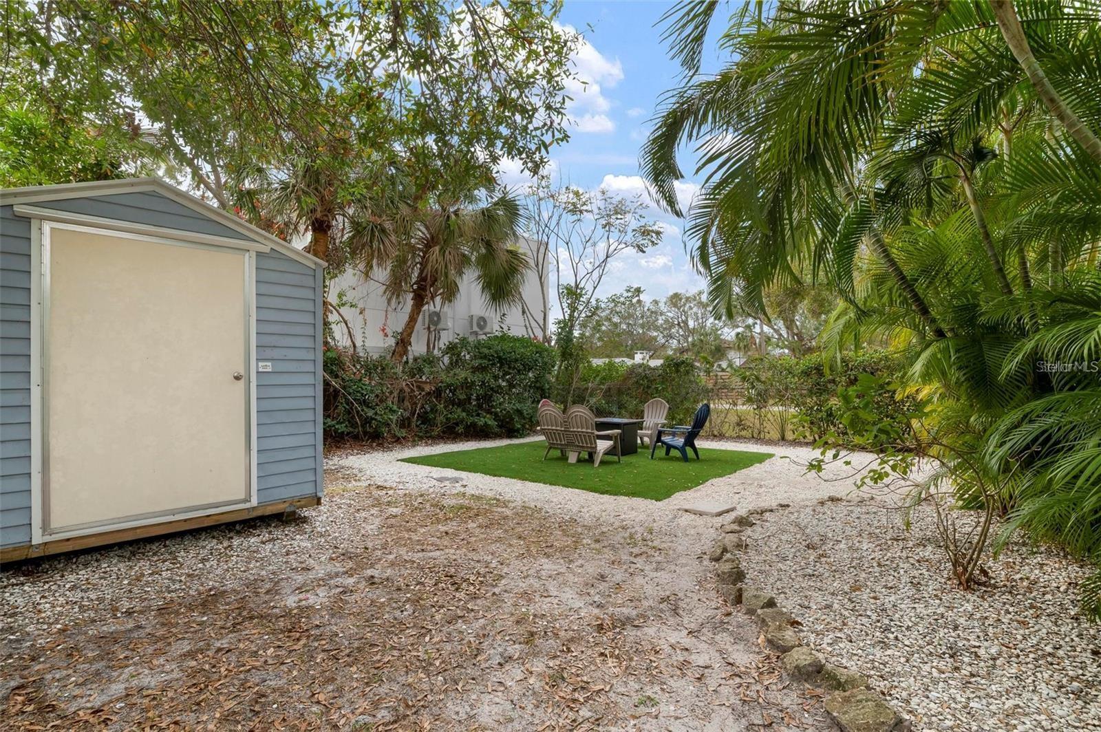 2202 HYDE PARK ST, SARASOTA, FL, 34239