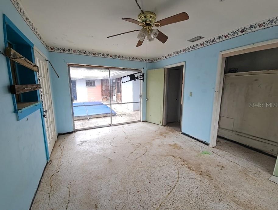 6692 17TH WAY N, ST PETERSBURG, FL, 33702