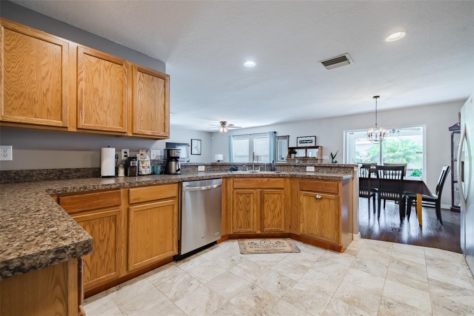 7440 DRAGON FLY LOOP, GIBSONTON, FL, 33534