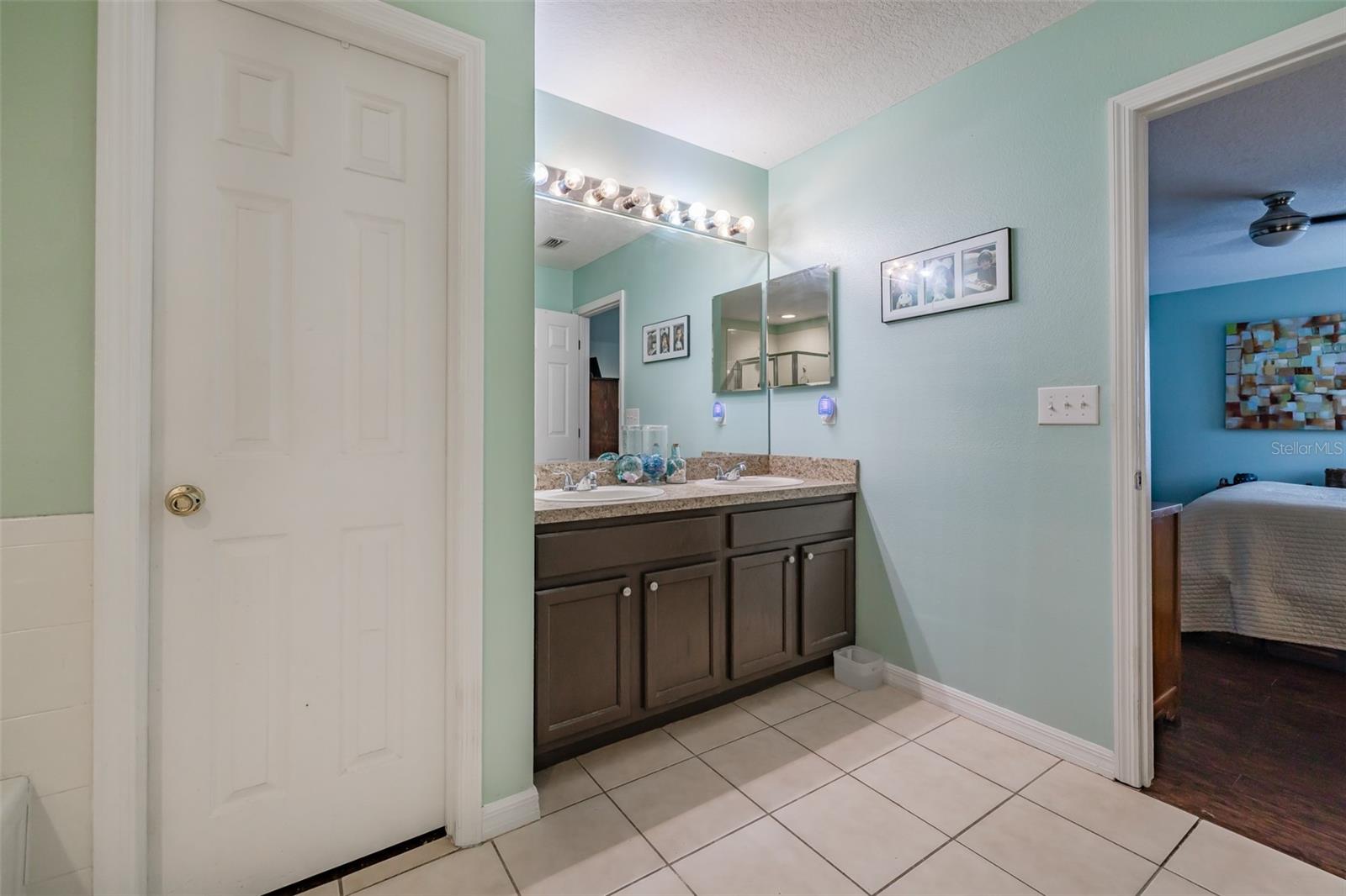 7440 DRAGON FLY LOOP, GIBSONTON, FL, 33534
