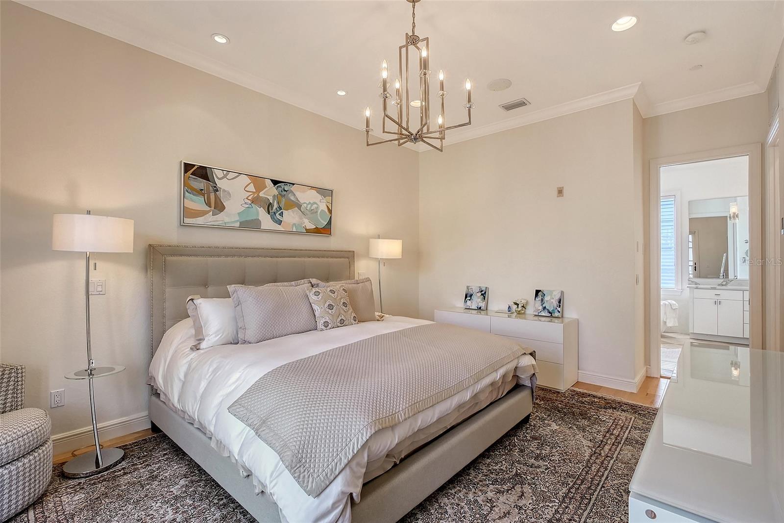 1529 OAK ST, SARASOTA, FL, 34236