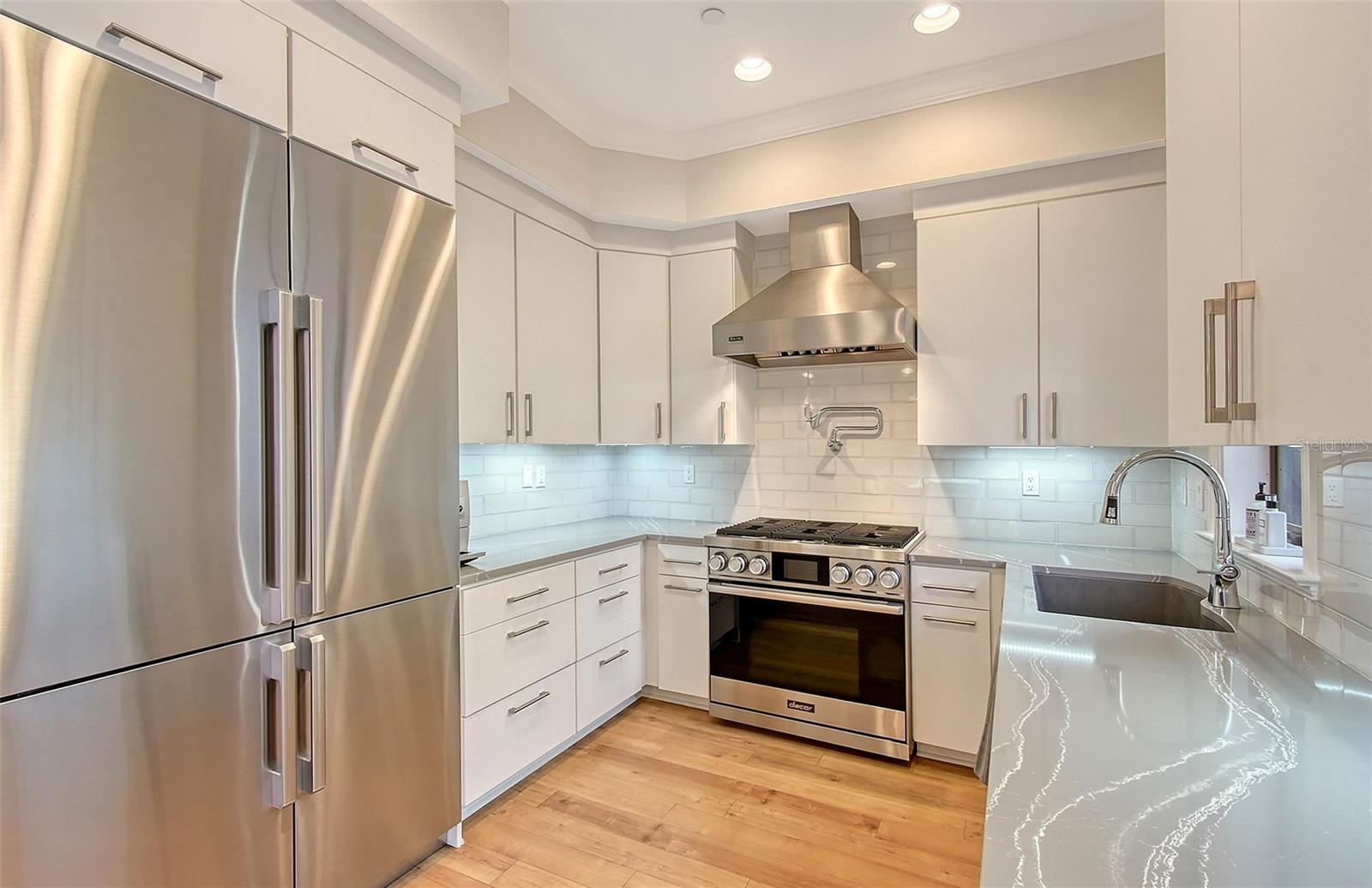 1529 OAK ST, SARASOTA, FL, 34236