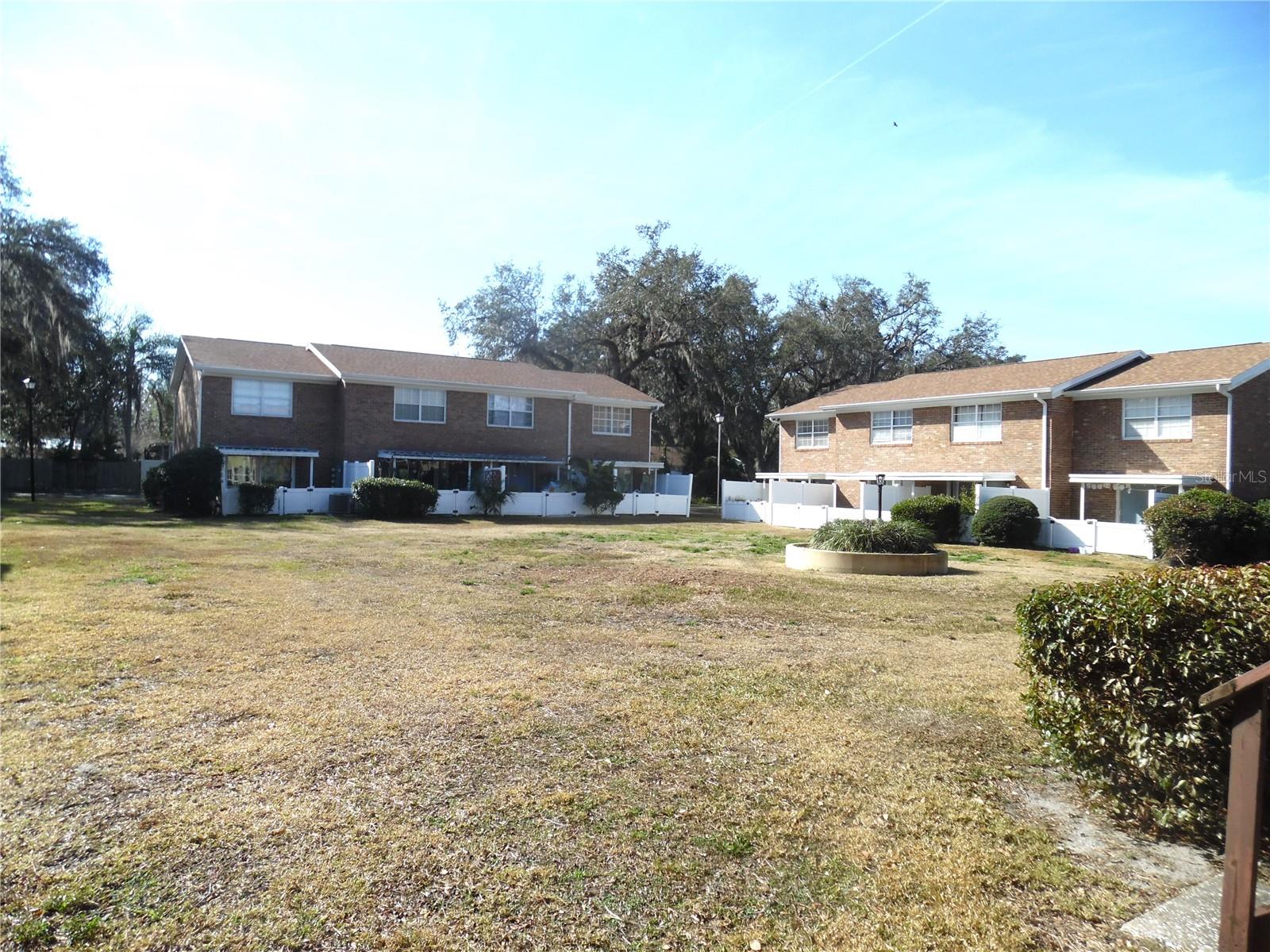 723 PERKINS ST #104, LEESBURG, FL, 34748