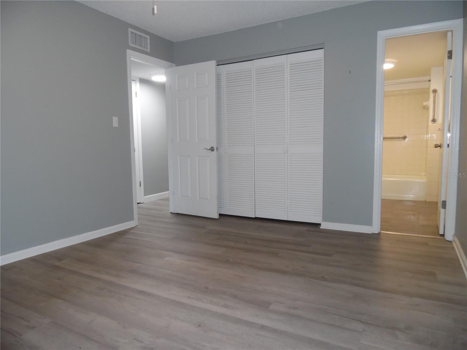 723 PERKINS ST #104, LEESBURG, FL, 34748