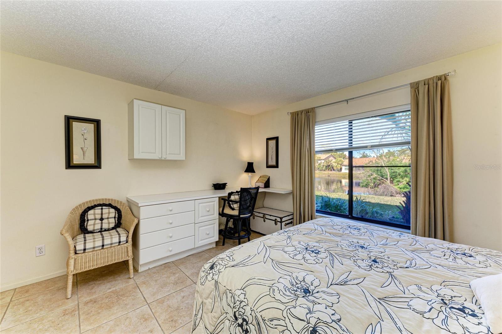 3810 W 75TH ST #101, BRADENTON, FL, 34209