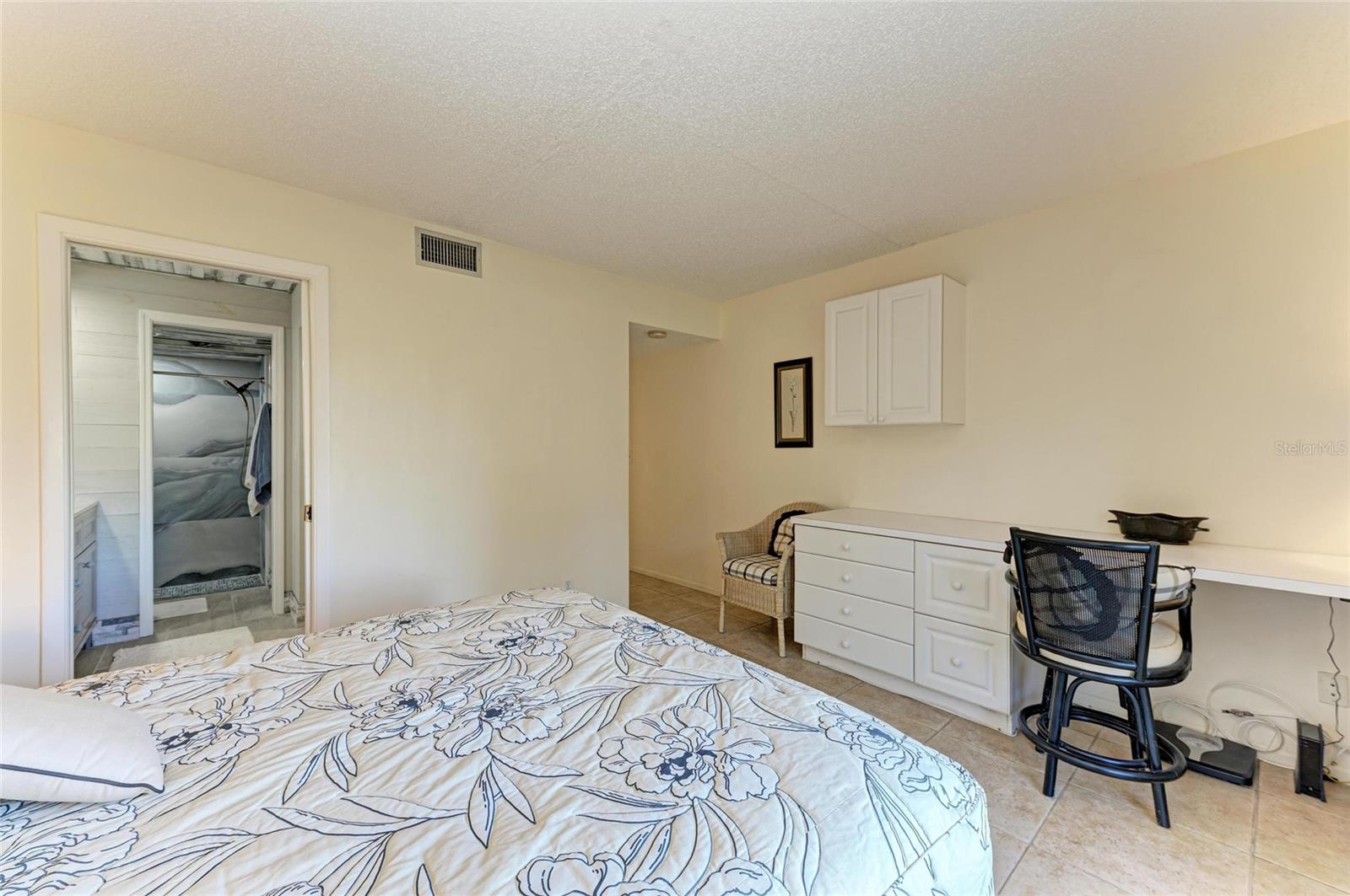 3810 W 75TH ST #101, BRADENTON, FL, 34209