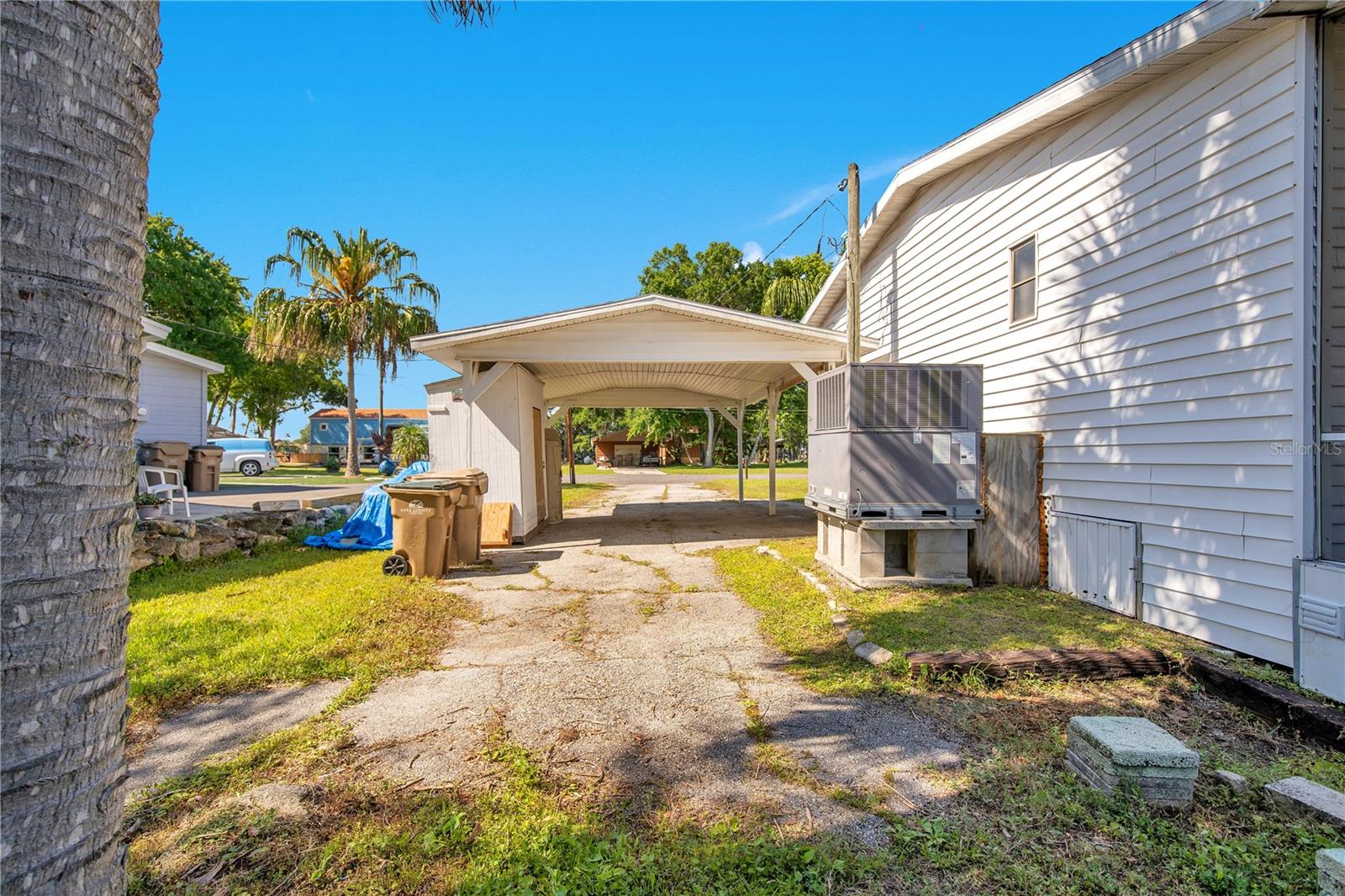 24812 BARTRAM RD, ASTOR, FL, 32102